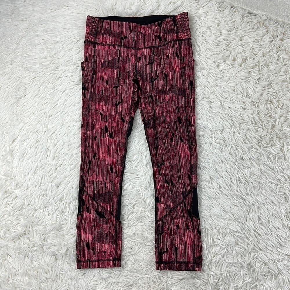 Lululemon Pace Rival Crop (19") Down Pour Electric Coral Black / Black